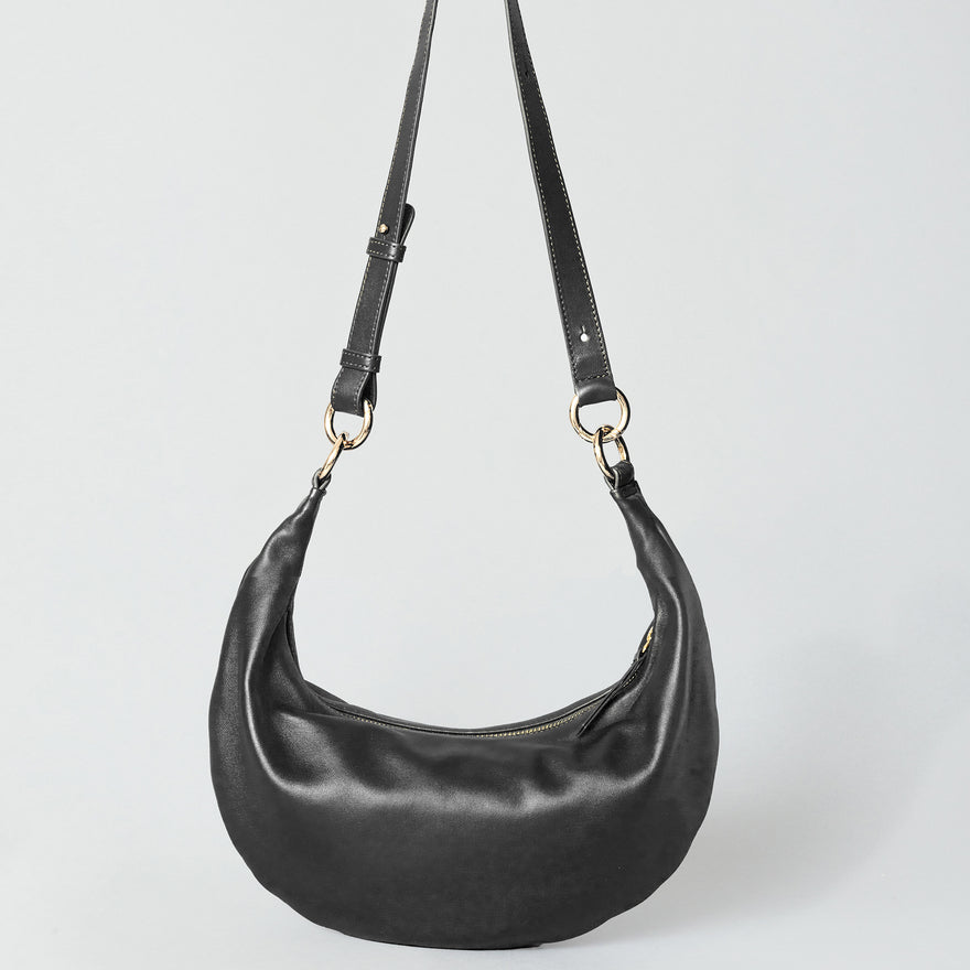 The Piccola Ring Bag